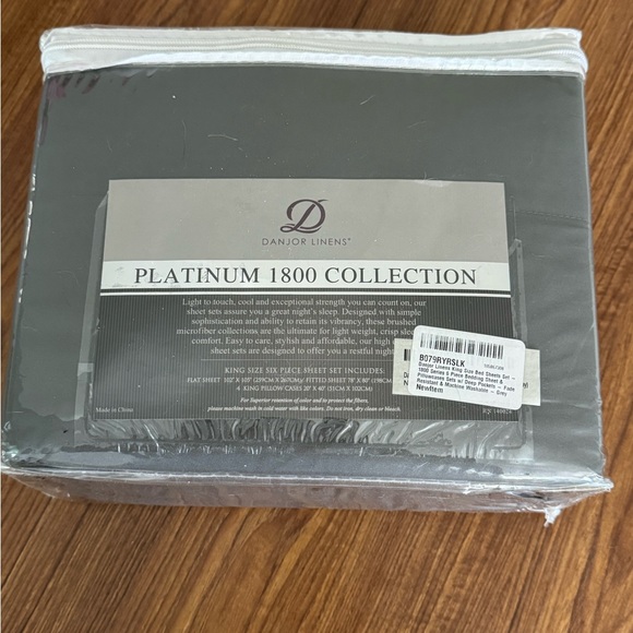 NWT Danjor Linens  6 Piece Sheet Set - Picture 5 of 5